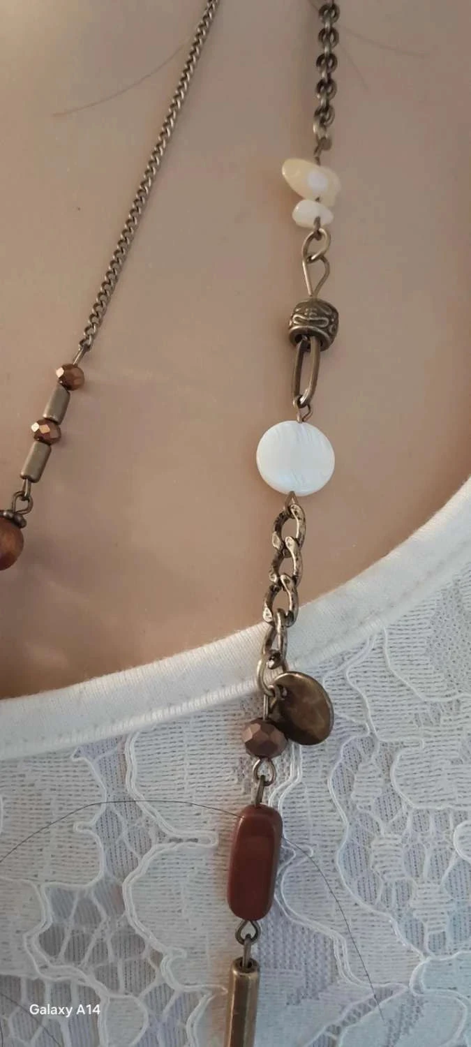 Set van 2 kettingen, met parels en bedels – photo 4